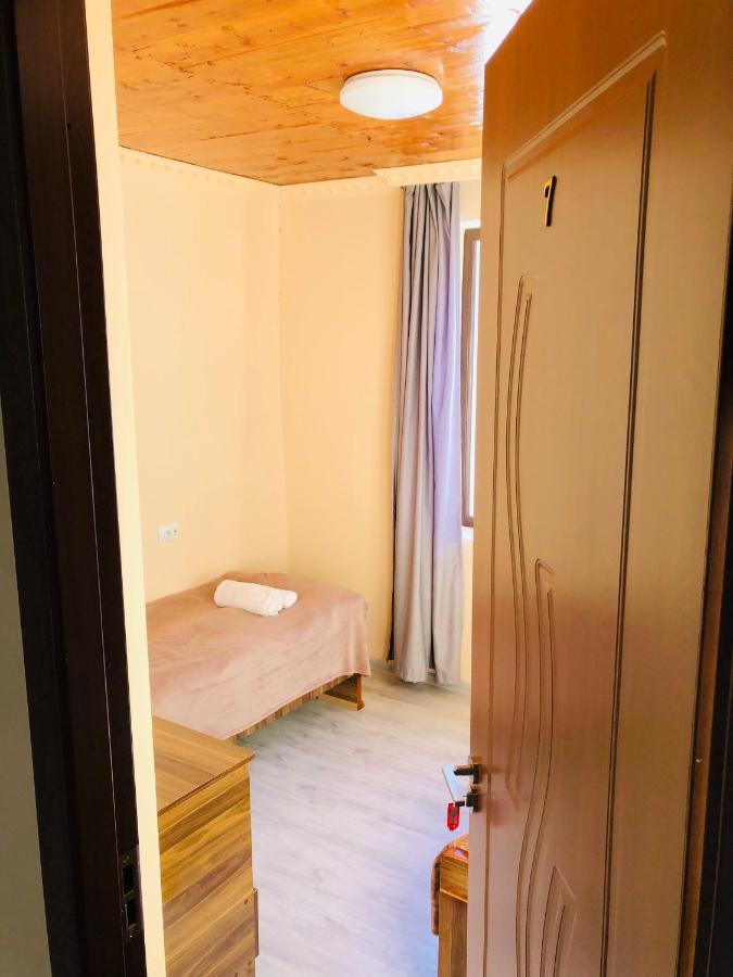 River Side Svaneti メスティア エクステリア 写真